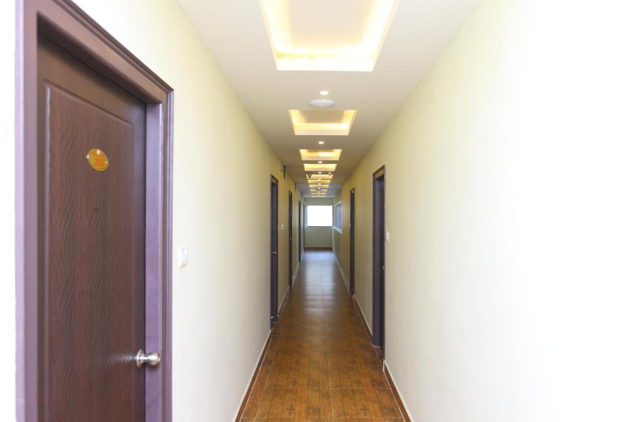 Hotel Fabexpress Nk Exotica Čennai Exteriér fotografie
